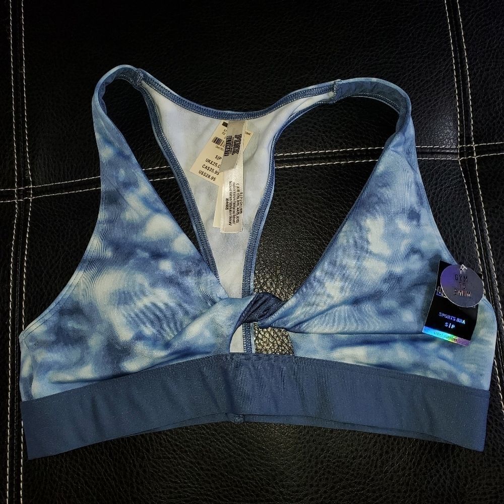 Victoria's secret PINK twist front sports bra - Picture 1 of 6